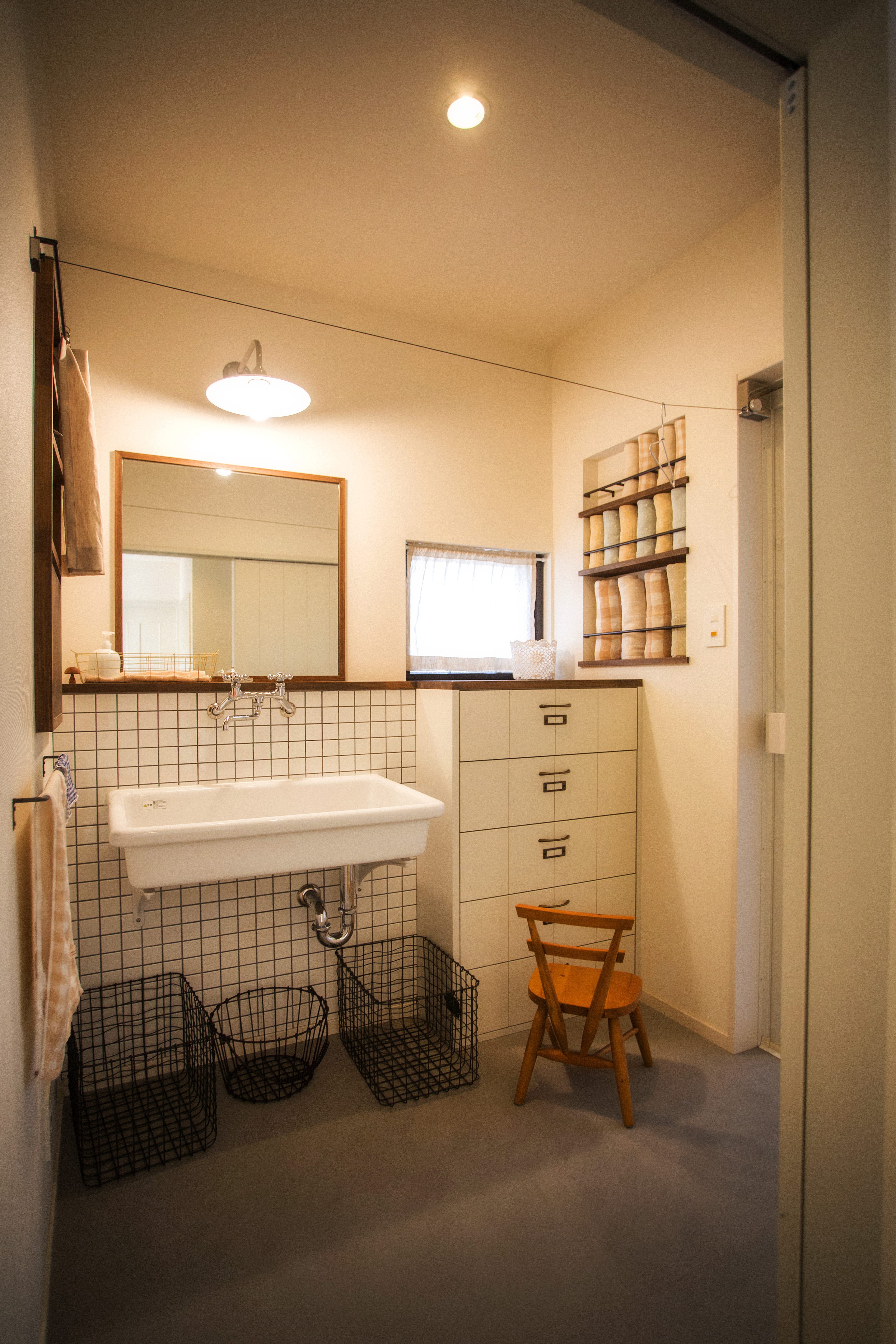 プライベートな空間もオシャレに 洗面所の実例集 Enon Style 愛媛でできる素敵な暮し方